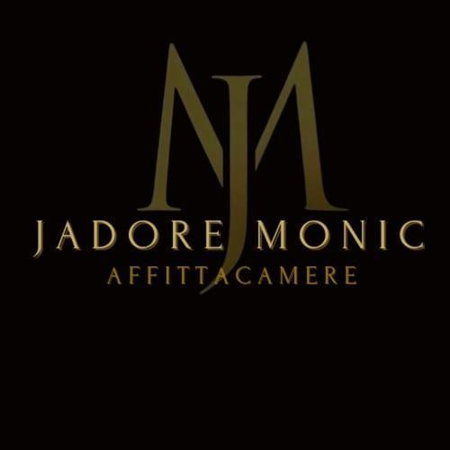 Jadore Monic Pensión *